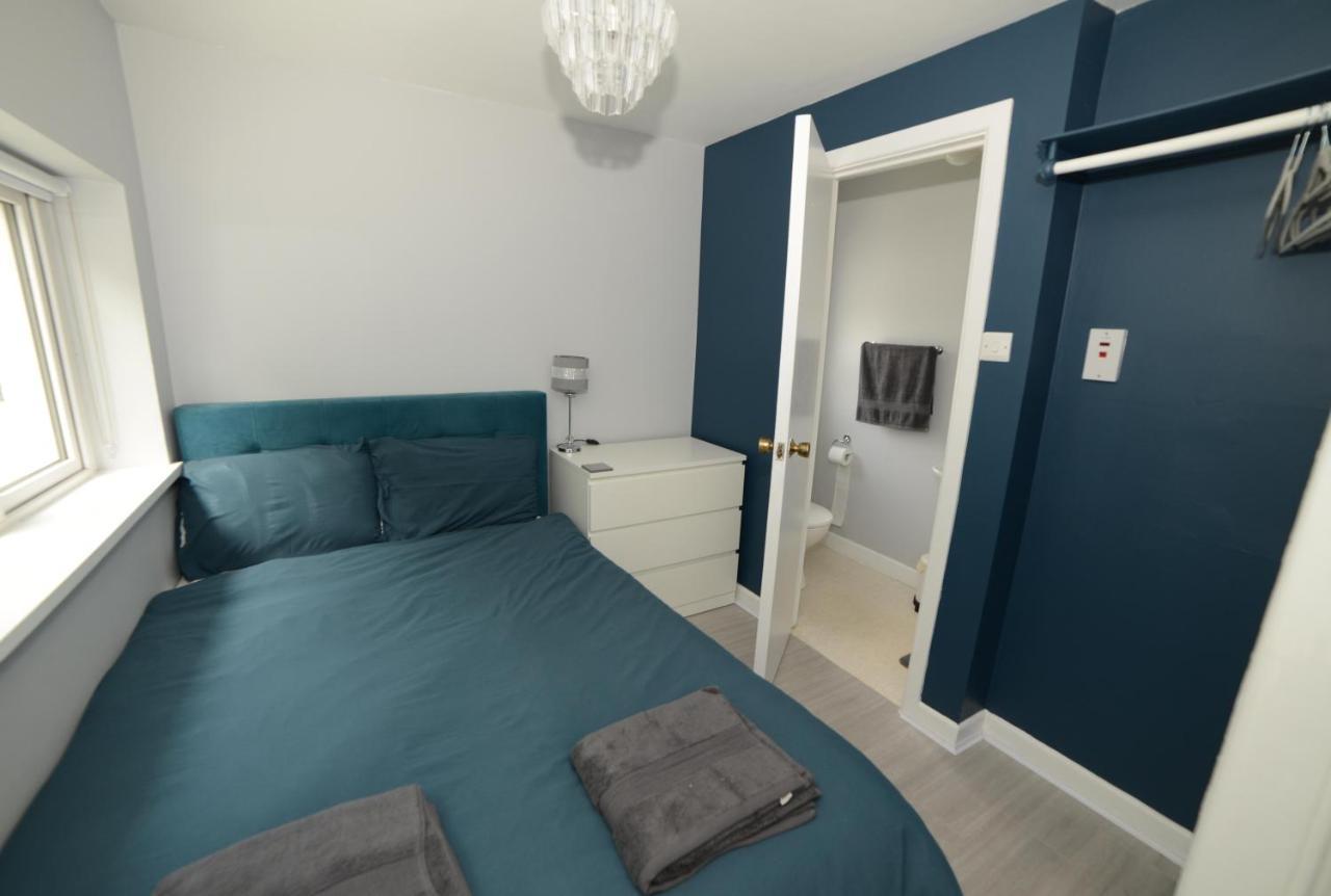 Notting Hill West In The Heart Of Westport Town Villa Exterior photo